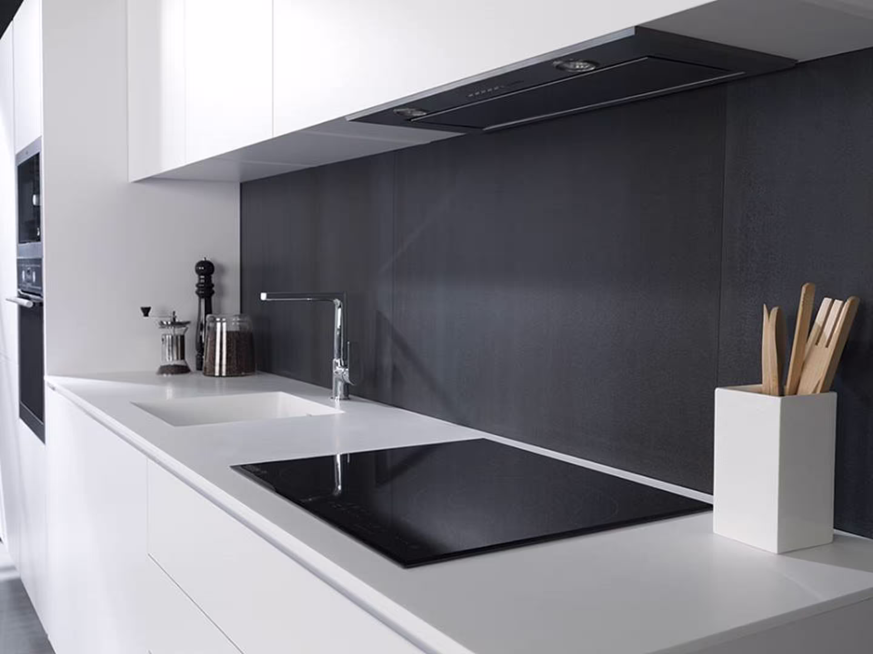 Επιφάνεια εργασίας Corian κουζίνας The Kitchen Studio, φωτογραφία 1